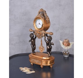 MEDUSA GORGONA PENDULUM CLOCK