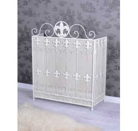 FLEUR DE LIS FIREPLACE PROTECTION